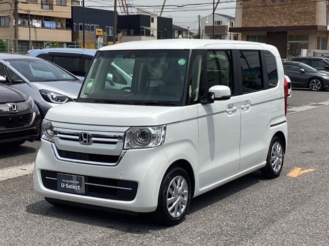 ご契約いただいたお車は、法定12ヶ月点検整備または、車検整備を実施後にご納車させて頂きます！
