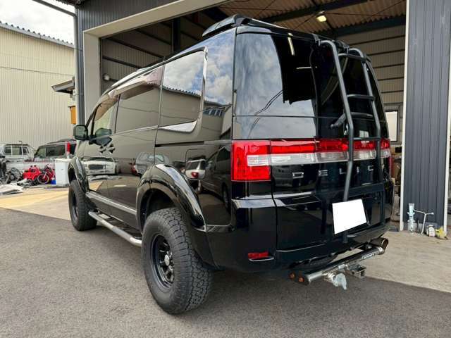 松阪市上川町にございます株式会社CAR′s　CRAFTと申します♪