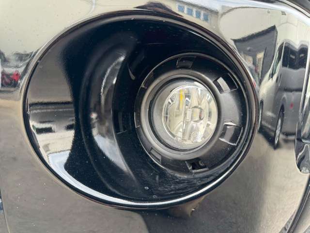 松阪市上川町にございます株式会社CAR′s　CRAFTと申します♪