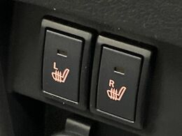 【シートヒーター】寒い日に重宝するシートヒーター！エアコンより早く温まってくれるので寒がりの人も安心ですね♪エアコンの温風は乾燥するから苦手、という方にもをおすすめです。