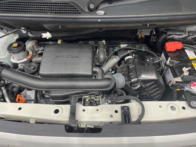 親切・丁寧な専門メカニックスタッフが応対！・車検・点検整備・事故等の修理などアフターサービスも安心。お車のカスタマイズもネクステージのサービススタッフまでご相談ください！