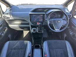 【インパネ全体】全方位で視界が広く、高い目線で運転もしやすいです！