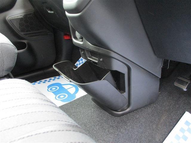 各メーカナビ・オーディオ取り扱っております。取り付けもお任せください★