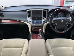 【インパネ全体】『インパネ全体』の画像になります。写真の内容に関してご不明点、ご質問等がございましたらお気軽にガリバー店舗までお問い合わせください。