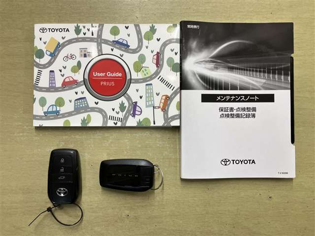 その他にも各種保険、お車の買取（T-UP）、JAF、TSカード、携帯電話などの取扱いをしております。詳しくはスタッフにお尋ねください。