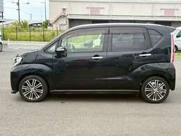 自社陸運局認証工場＆指定工場完備！国家資格車検検査員資格を持った整備士による整備。ステレオ・エアコン等走行に関係の無い所も不具合箇所が有れば修理してご納車致します☆