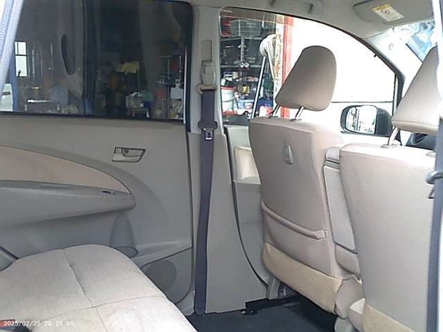 ☆整備士さんの安心安全整備車検で安心安全な愛車に乗れます♪☆車検もオートフレンズにお任せ下さい♪　電話　075-981-9911　お気軽に御来店下さい♪★格安販売＆高額買取＆格安車検＆格安修理実施中♪