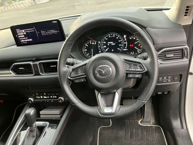 納車前にはしっかりと自社サービス工場にて整備を実施し、納車しております。全道47店舗のネットワークで購入後も安心です☆