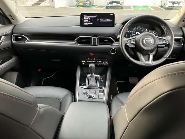 アフターメンテナンスを重視するお客様には、【パックdeメンテ】プログラムをご用意。車検までの点検整備料金（エンジンオイル・フィルター交換含む）がセットになったお得なプランです♪