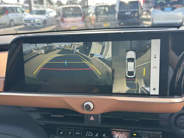 ★車を運転する時に便利なバックカメラ。バックカメラは、後方の見づらい場所でも映像に映し出して、運転しやすくしてくれるものです。バックカメラがあれば、運転初心者の方でも安心して運転することができます。