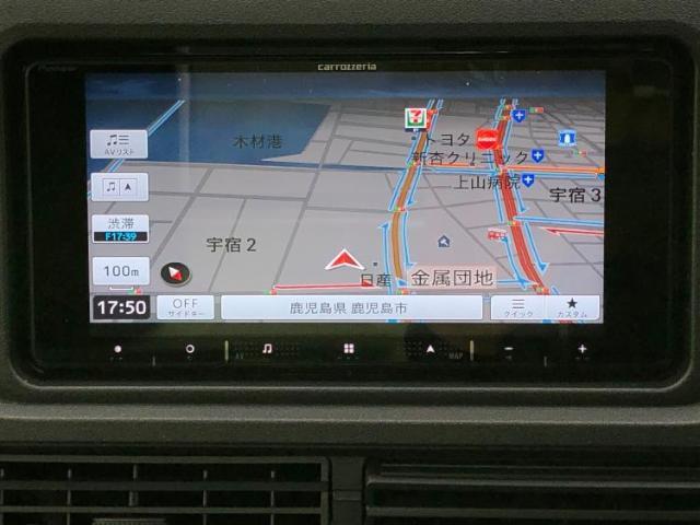 WECARSの店舗にはキッズコーナーがございます！お子様連れのお客様もごゆっくり車選びをお楽しみいただける空間です！