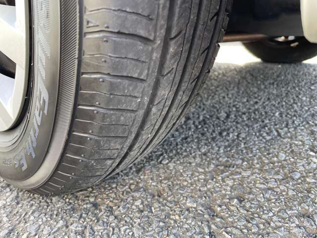 お勧めの一台です♪ぜひ現車を見に来られてください♪カーセンサーを見たと事前にご連絡いただければお待たせする事もなくご案内ができますのでお願い致します♪お気に入り登録よろしくお願い致します♪