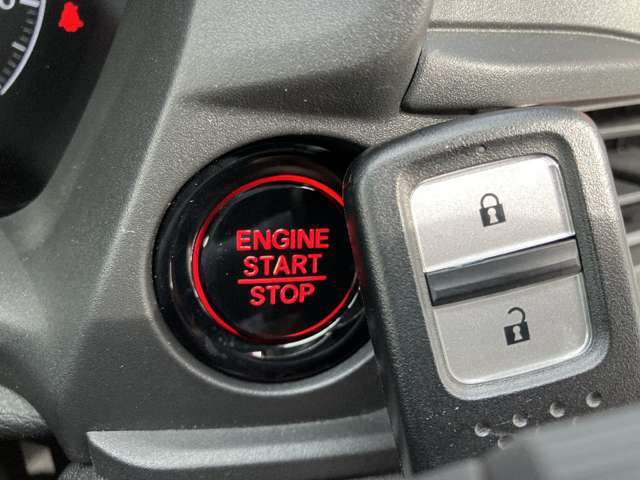 自動車保険も取り扱いをしておりますのでご購入時にも保険内容の見直しなどもお気軽にご相談ください！！