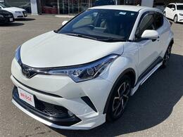 トヨタ　C-HR　G-T　4WD/ナビゲーション/バックモニター/シートヒーター/ハンドルスイッチ/ETC/ドライブレコーダー/純正アルミホイール/スペアキー/エンジンスターター/モデリスタエアロ/