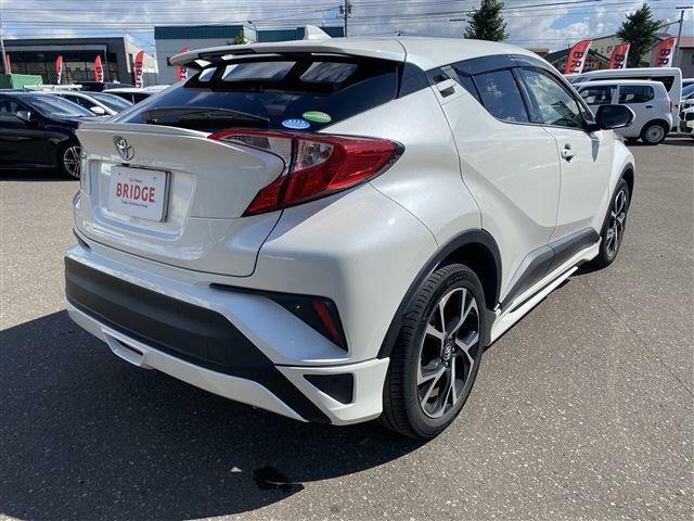 トヨタ　C-HR　G-T　4WD/ナビゲーション/バックモニター/シートヒーター/ハンドルスイッチ/ETC/ドライブレコーダー/純正アルミホイール/スペアキー/エンジンスターター/モデリスタエアロ/