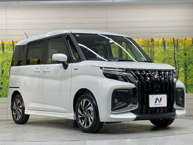 高透明度のガラス皮膜で撥水はもちろん、上質なツヤ・光沢を実現。紫外線や酸性雨から大切な愛車を保護し、色あせ・劣化を防止。「弾スプラッシュコート」、「弾プリミッサコート」からお選びいただけます。