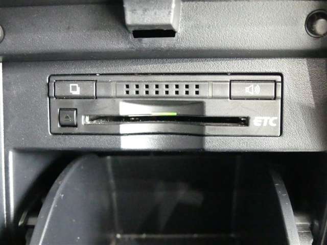 【ETC】ETC車載器が付いてます。（ETCセットアップ料金は別途かかります）