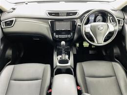 【インパネ全体】全方位で視界が広く、高い目線で運転もしやすいです！