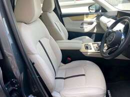 【運転席10Wayパワーシート＆ドライビングポジションメモリー機能】運転手にあったシートパターン設定可能です。