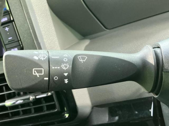 お車に合わせて無料保証以外にも、保証範囲、期間、距離を拡充させた有料保証もご用意しております！中古車の購入が初めてで不安・・・というお客様もご安心ください！