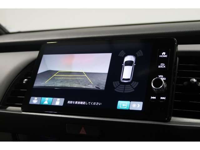 ◆◆バックカメラの画像です。車庫入れの安心感がアップしますね☆