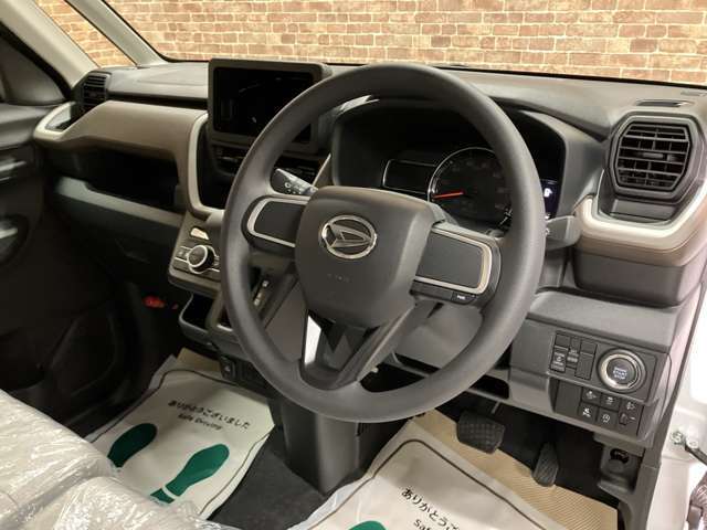 ■皆様に支えられて創業67年■創業67年は信頼と実績の証です。「クルマを通じて笑顔と元気をお届けします」をキャッチコピーに、一人でも多くの方にお車をご提供できるよう、品質と価格には徹底追求いたします。