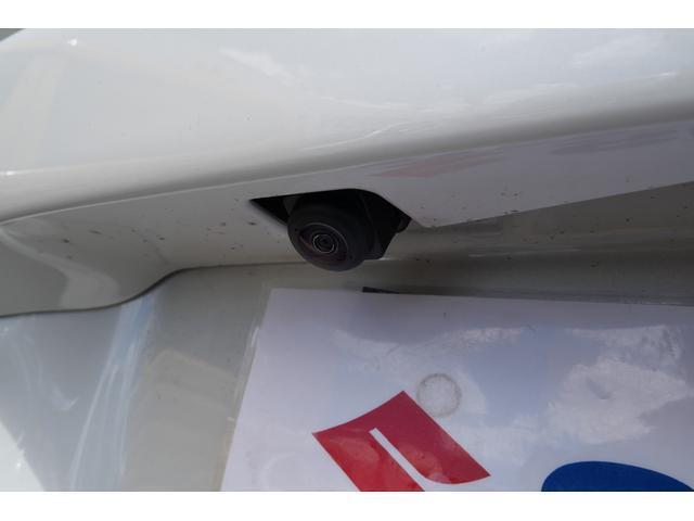全方位カメラで車庫入れも楽々