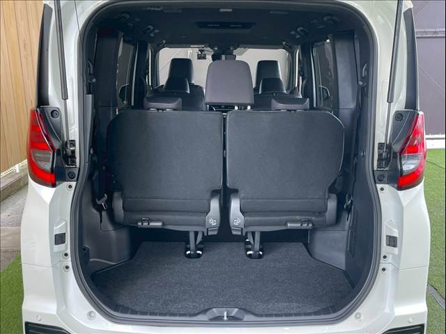 ☆全車修復歴なし！鑑定付きの良質なお車のみを厳選して展示中☆第3者機関の認定付き車ですので、遠方の方でも、安心してご検討いただけます。