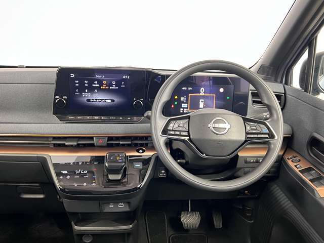 車内はルームクリーニングを実施済みです！綺麗な状態ですので、お気軽にご来店くださいね！
