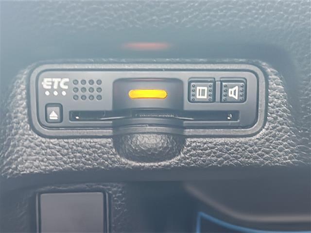 【　ETC車載機　】高速道路の料金所で停車することなくスムーズに通過することが可能です！