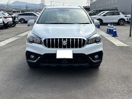 フロア6AT　1600cc　ナビ　ETC　バックカメラ搭載