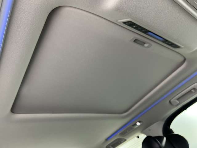 【天井】『天井』の画像になります。写真の内容に関してご不明点、ご質問等がございましたらお気軽にガリバー店舗までお問い合わせください。