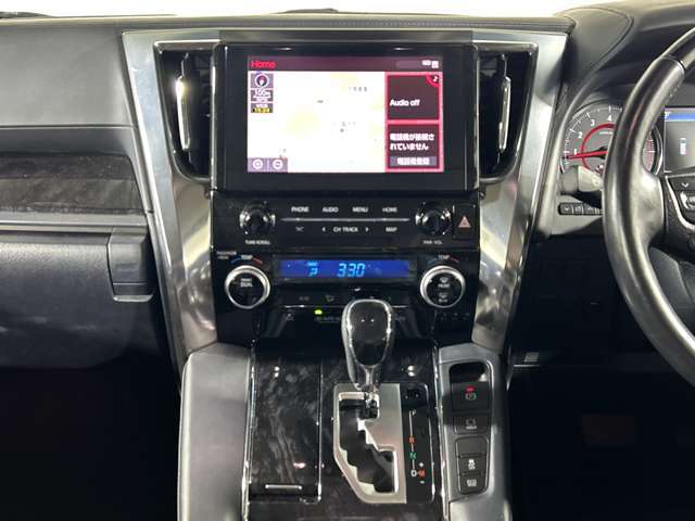 【インパネ全体】『インパネ全体』の画像になります。写真の内容に関してご不明点、ご質問等がございましたらお気軽にガリバー店舗までお問い合わせください。