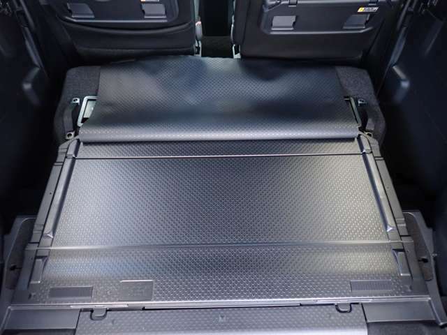 防汚シートを活用するとシートの汚れを気にせず荷物を載せることが可能です！