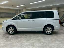 琉球三菱は品質第一です。全車、修復暦無し実走行の良質車を展示してます。お客様には弊社が自信を持って販売出来るおクルマをを提供してます。【無料通話0078-6003-346608】