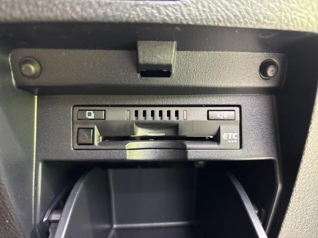 お車に合わせて無料保証以外にも、保証範囲、期間、距離を拡充させた有料保証もご用意しております！中古車の購入が初めてで不安・・・というお客様もご安心ください！