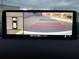 ★マルチビューカメラシステム搭載★フロント、サイド、バックの全方位カメラで駐車、出庫も安心して行えます。
