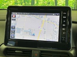 【純正9型ナビ】人気の純正ナビを装備。オーディオ機能も充実しており、Bluetooth接続すればお持ちのスマホやMP3プレイヤーの音楽を再生可能！毎日の運転がさらに楽しくなります！！