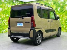 全国に店舗を展開しているのでどこでもお取り寄せが可能です！この車が気になるけど遠方だから・・・と諦める必要はありません！※別途陸送費が必要です。