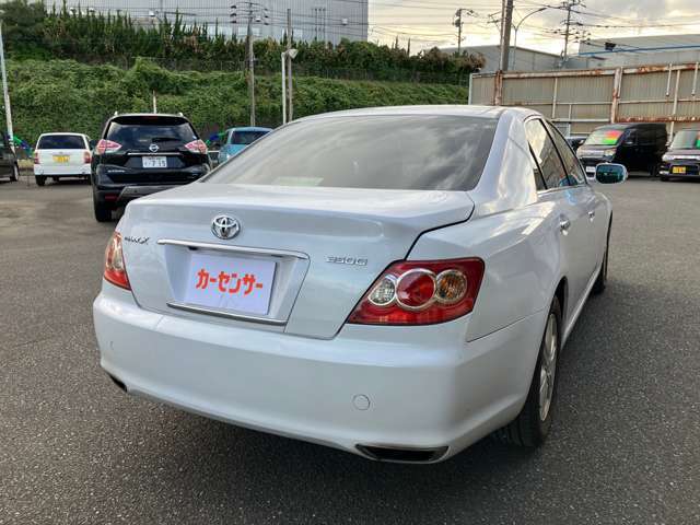 ■納車時はピカピカ渡し♪綺麗な車に乗っていただきたい・・・スタッフが心をこめて洗車して納車いたします。