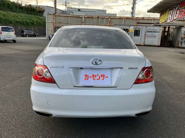 便利な装備が様々ついております。ご連絡いただければ細かいご説明をさせていただきますので、お気軽にご相談ください！