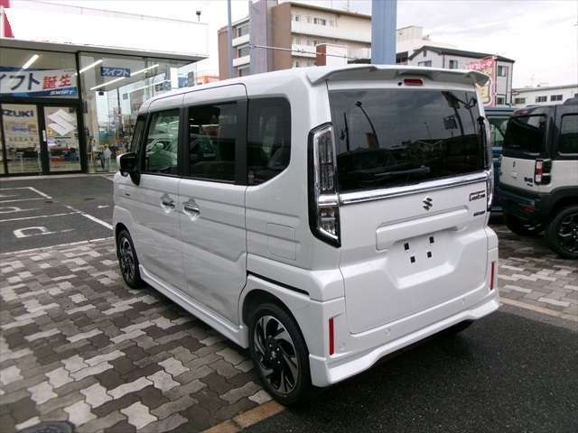大阪最大級のスズキ専門ディーラー！大阪で新型モデルのスズキ車、コンパクトカー・軽自動車なら当店へ！展示車ご案内の為、ご来店商談希望の方は事前にお電話を！06-6994-5360迄