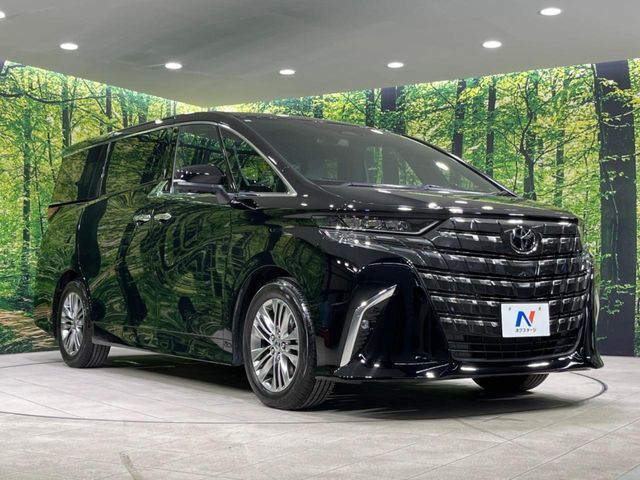 大好評のボディコーティング「弾スプラッシュコート」もご納車までに施工可能。通常のガラスコートと異なる、耐久年数6年の無機質ガラスコーティングが、ボディをキレイな状態に保ってくれます。