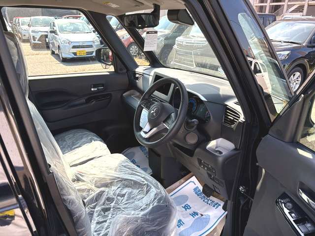 「車が壊れたらどうしたらいいの？」「事故の時ってどうするの？」クルマの事ってわからないことだらけ。でも、カーボならクルマのことはぜ～んぶおまかせ！わからない事があればすぐにカーボにご連絡を！