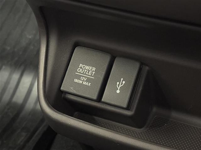 【運転席操作部】快適なドライブを楽しむための機能が装備されています！運転席から触れるので、使いやすいです！除菌プランいれていただくと、さらに清潔で安心していただけます！