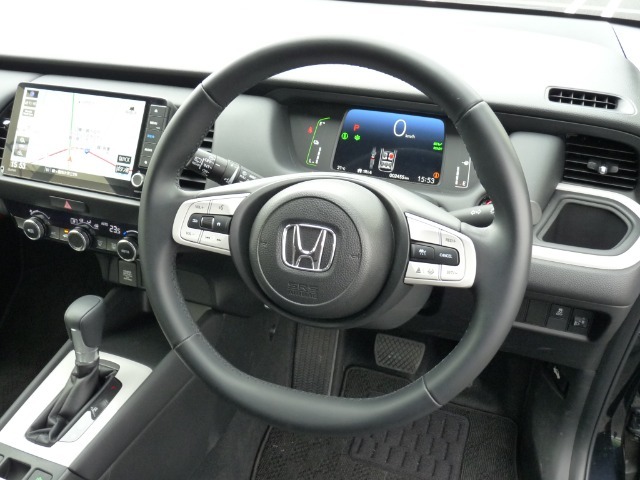 ●新車登録…令和6年11月　●走行2千キロ　●車検…令和9年11月　●1500cc　●5人乗り　●ミッドナイトブルービームメタリック　●ハイブリッドカー　●ホンダセンシング　●サイドカーテンエアバッグ