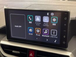 【9インチ　ディスプレイオーディオ】大画面ディスプレイへお持ちのスマートフォンと連携して、ナビやbluetoothでの音楽再生が可能です♪デザインはもちろん操作性も良好！別途ナビ機能の取付可能です♪