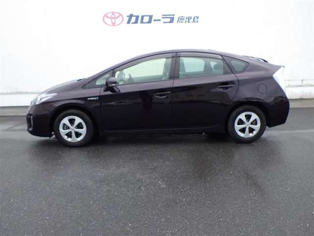 トヨタ認定中古車保証付！（1年間、距離無制限　HV車はHV保証付）　別途延長保証もご用意しております♪　ぜひ現車を確認にご来店ください