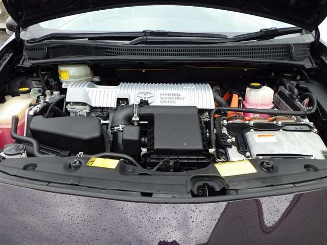 トヨタ認定中古車保証付！（1年間、距離無制限　HV車はHV保証付）　別途延長保証もご用意しております♪　ぜひ現車を確認にご来店ください