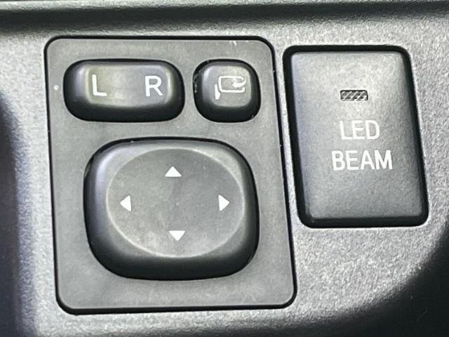 お車に合わせて無料保証以外にも、保証範囲、期間、距離を拡充させた有料保証もご用意しております！中古車の購入が初めてで不安・・・というお客様もご安心ください！